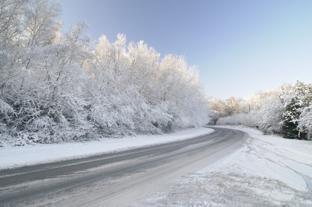 5 Ways to Drive Safely on Icy Roads